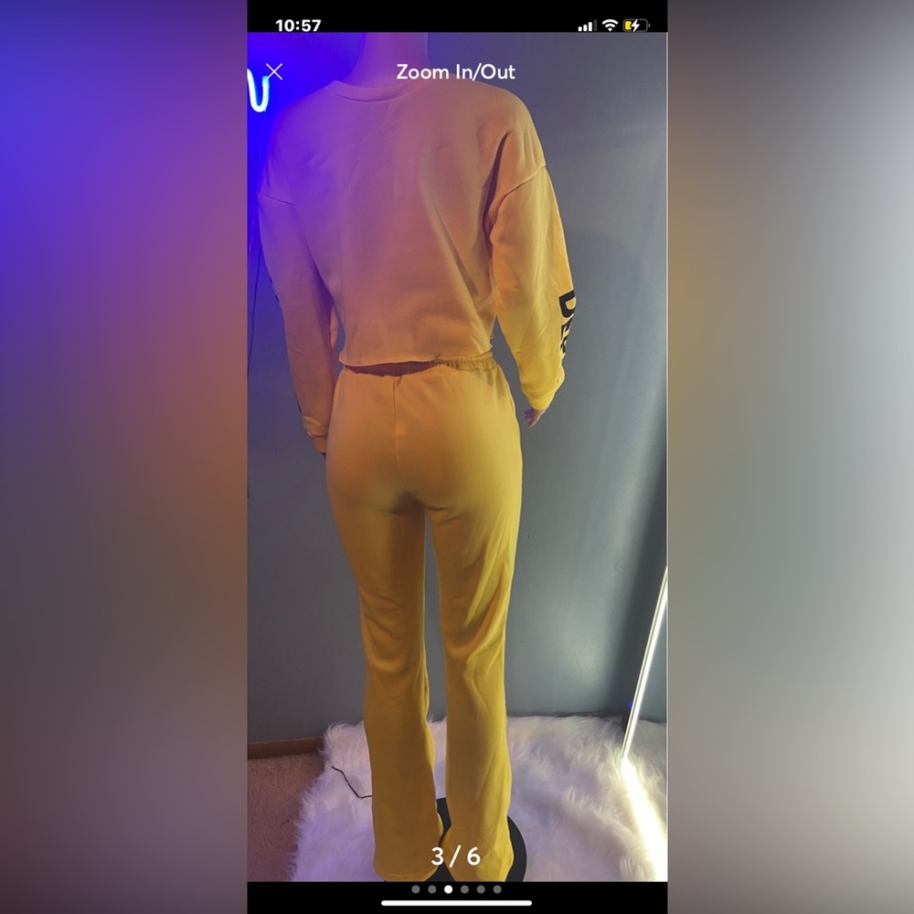 Women’s jogger set - Picture 3 of 4